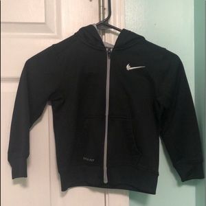 Nike little boy jacket 4t and pants
